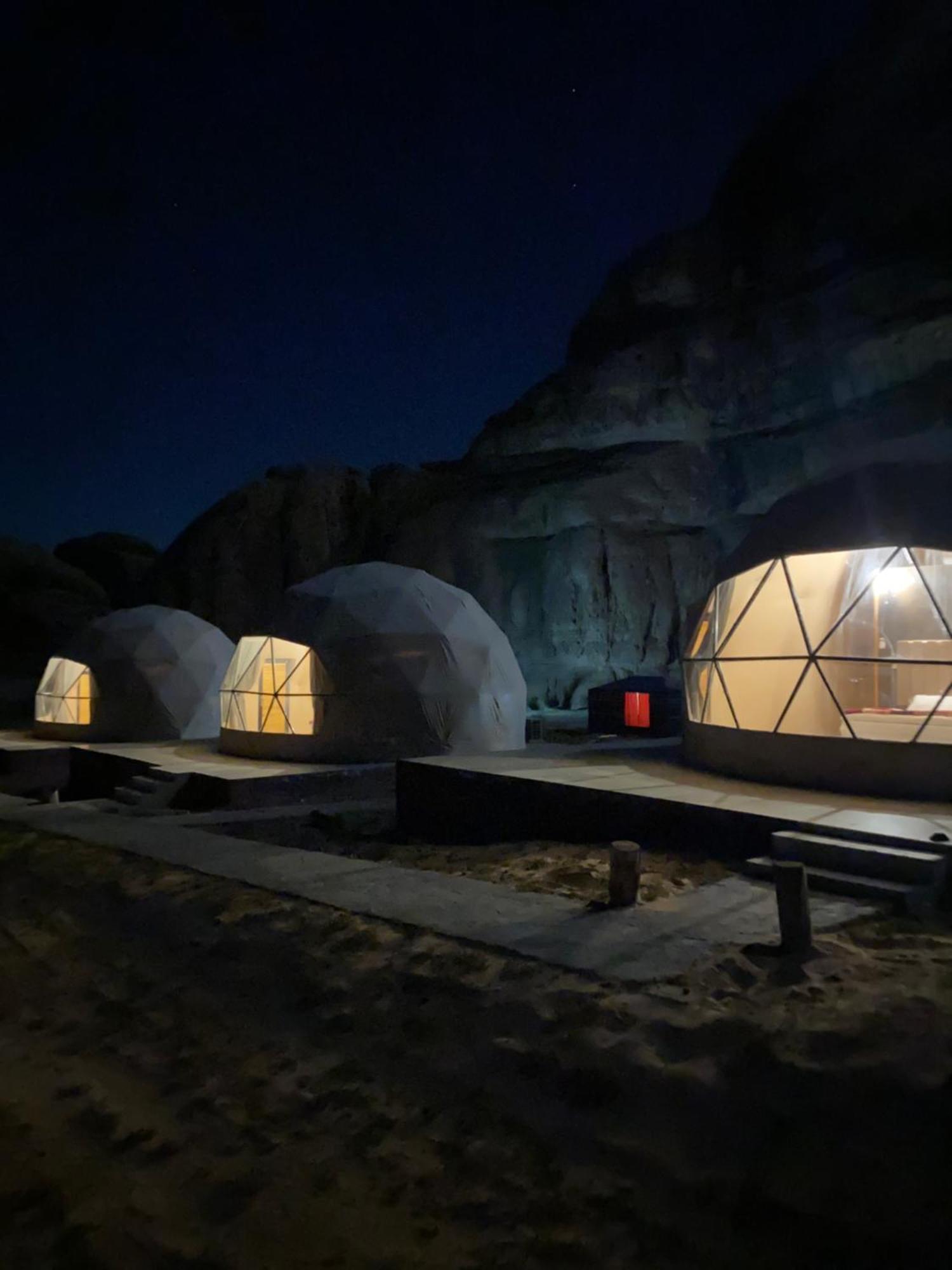Scarlet Luxury Camp Вади-Рам Экстерьер фото