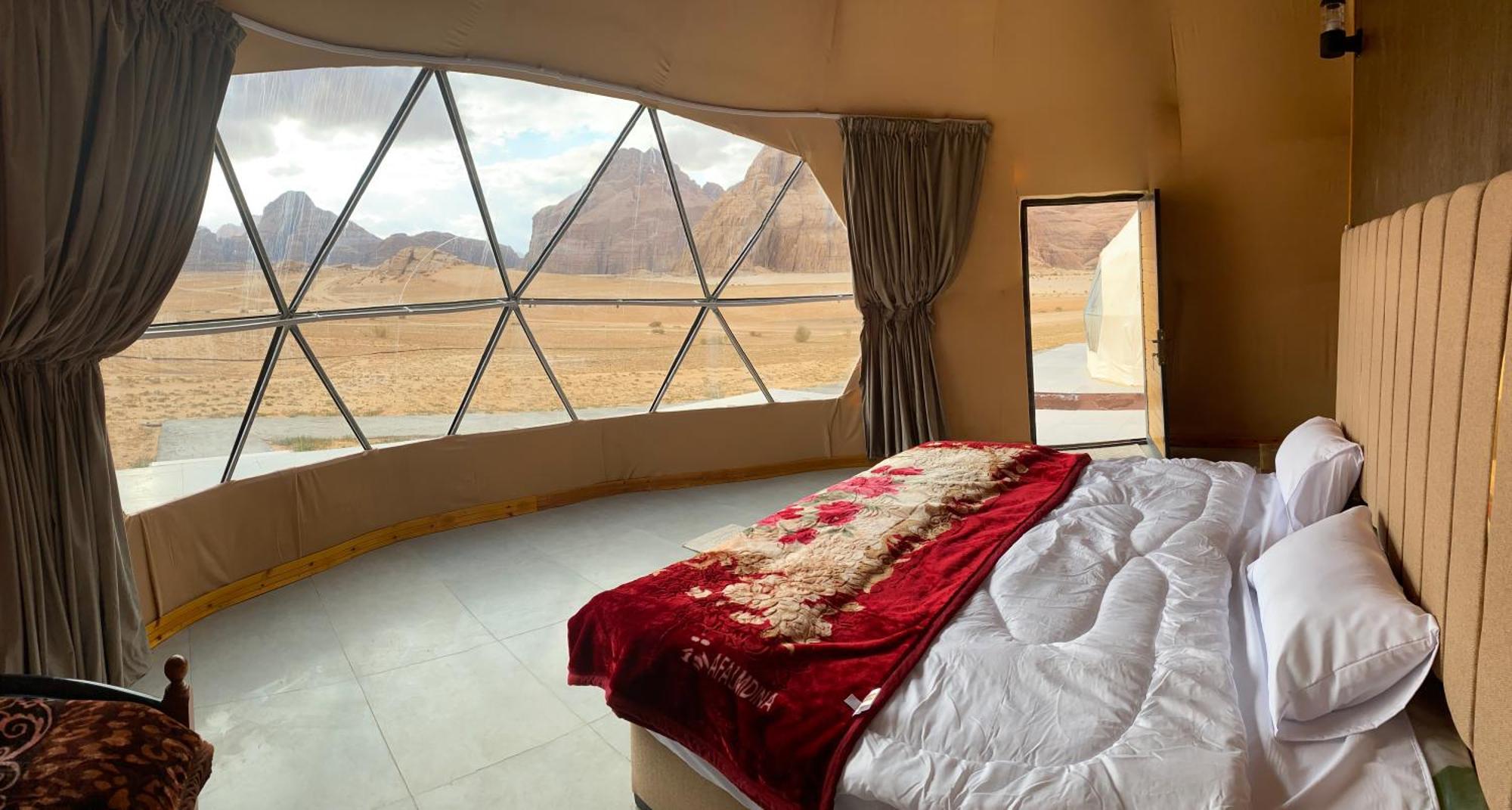 Scarlet Luxury Camp Вади-Рам Экстерьер фото