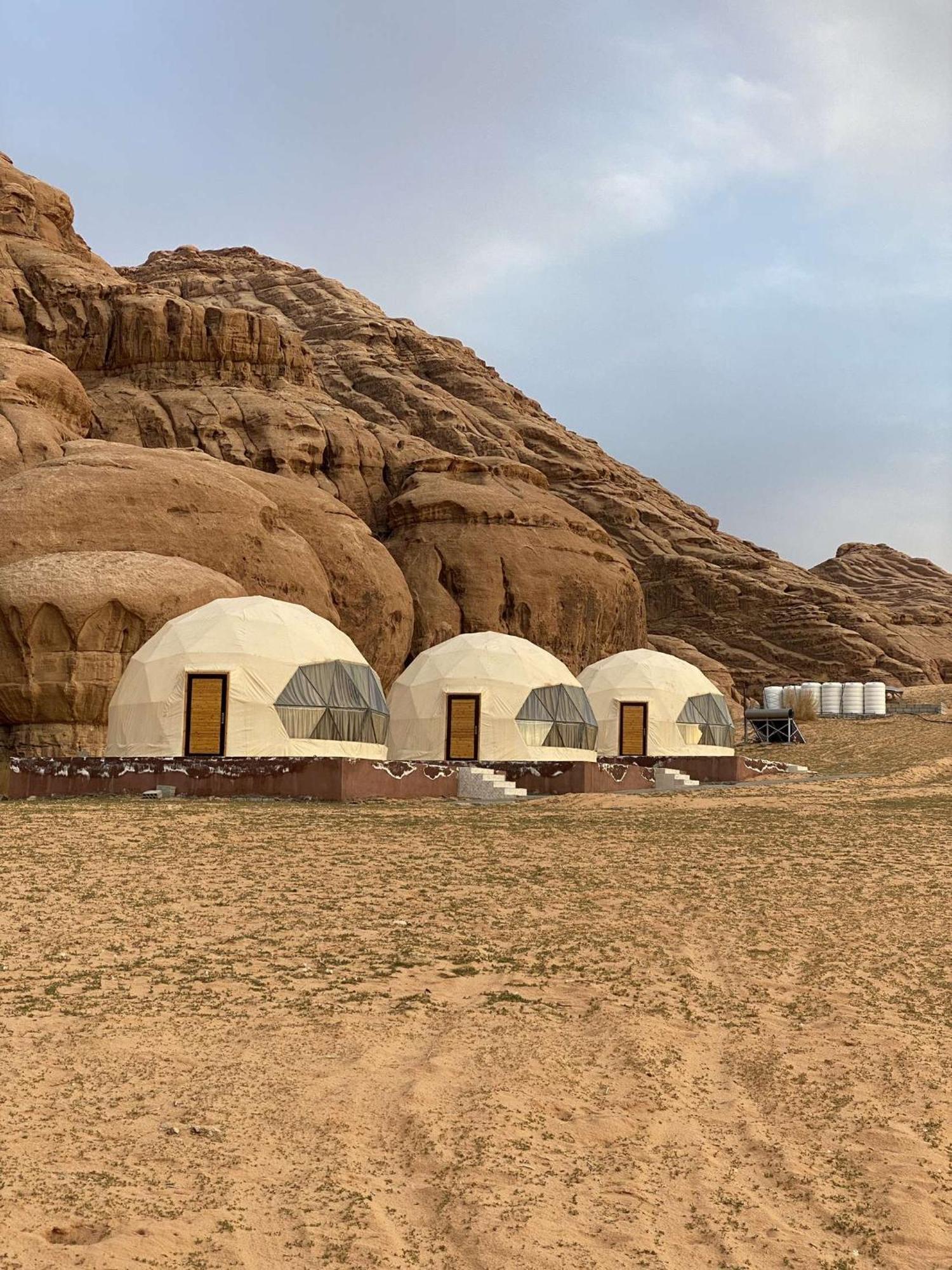 Scarlet Luxury Camp Вади-Рам Экстерьер фото