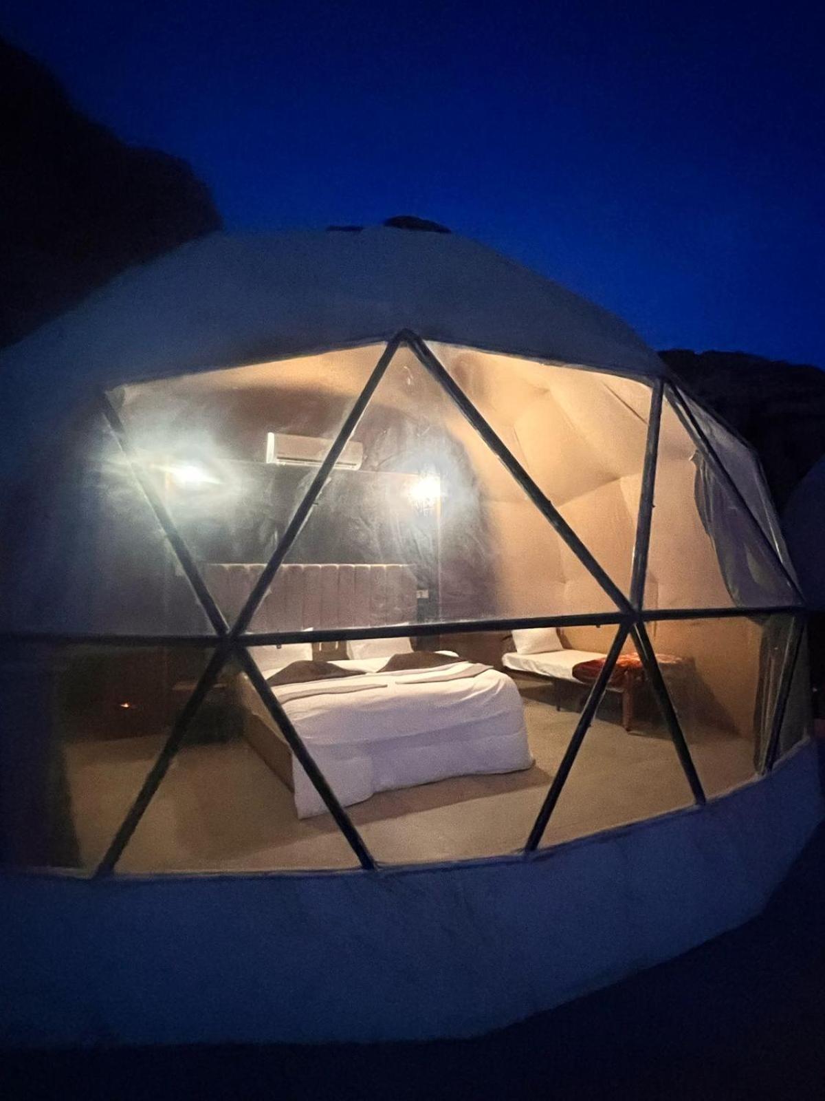 Scarlet Luxury Camp Вади-Рам Экстерьер фото